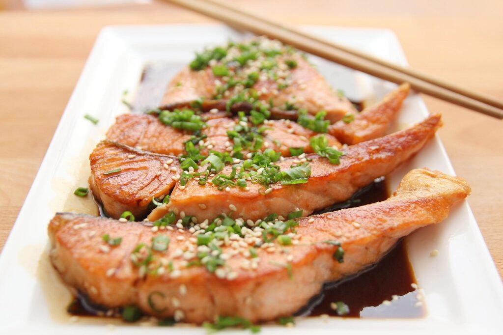 food, salmon, teriyaki, fish, eat, dish, restaurant, meal, healthy, healthy meal, savory, nature, food photography